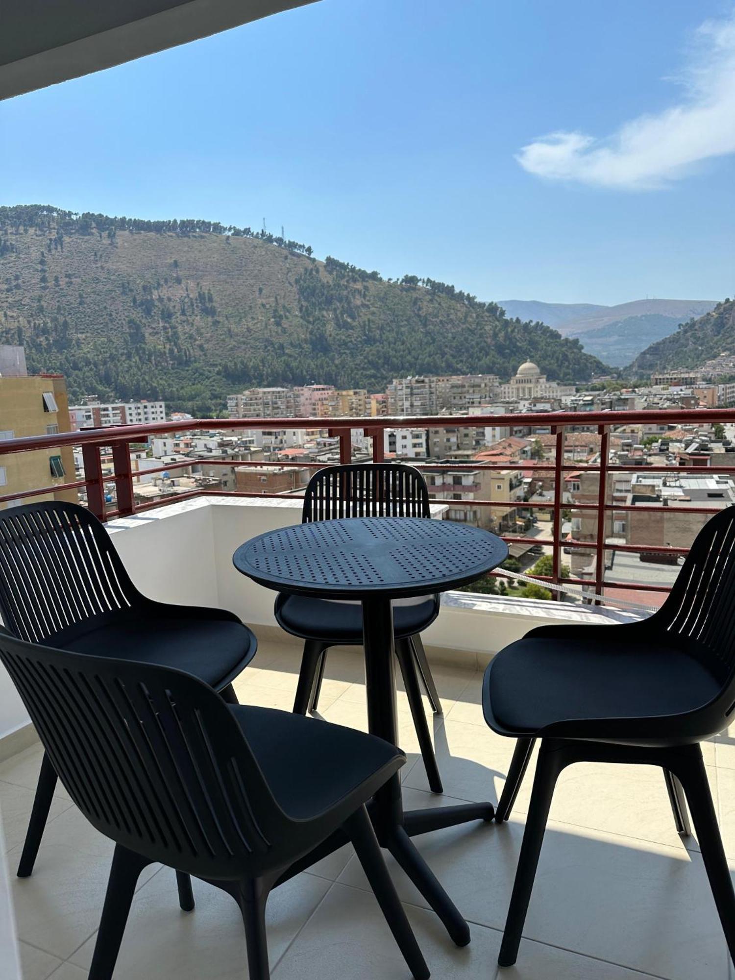 Gael Luxury Apartment Берат Екстер'єр фото